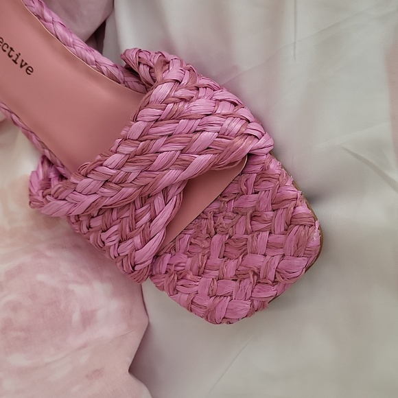 Raffia sandals sz.9 - Picture 8 of 9